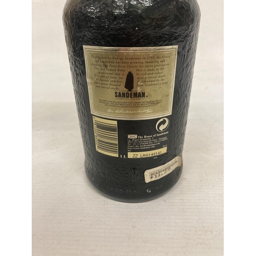 421 - A 1L BOTTLE OF SANDEMAN RUBY PORT