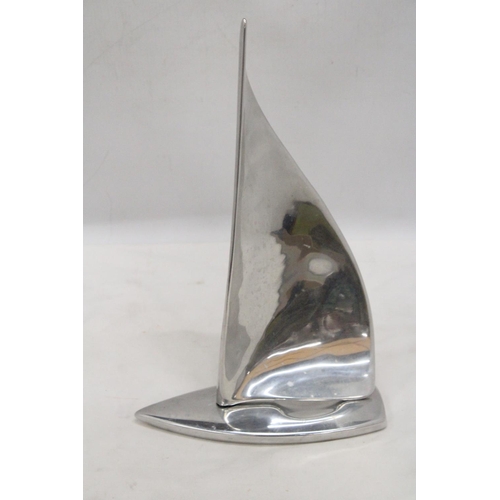 128 - A HOZELTON, CANADA, ALUMINIUM MODERNIST, TWO PIECE SCULPTURE OF A SAILING BOAT, SIGNED TO BASE AND N... 