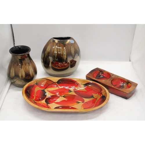 893 - A MIXED LOT TO INCLUDE TWO POOLE POTTERY VASES, PAINTED WOODEN BOWLS, AN ART GLASS BOTTLE, A BRASS M... 