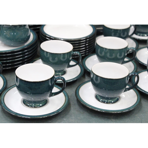 900 - A DENBY DARK GREEN PART DINNER SEVICE, TO INCLUDE VARIOUS SIZES OF PLATES, BOWLS CUPS AND SAUCERS