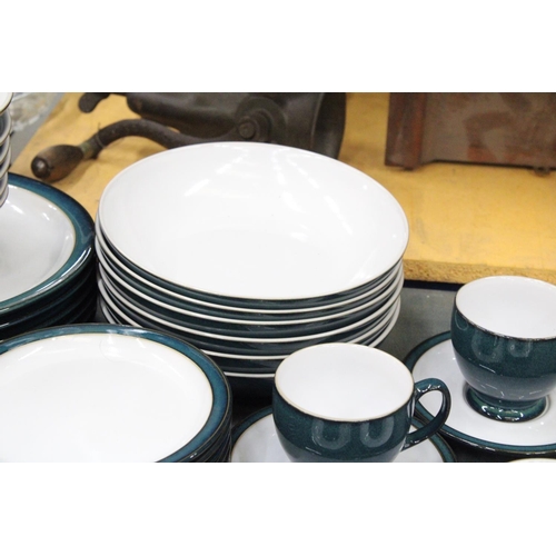 900 - A DENBY DARK GREEN PART DINNER SEVICE, TO INCLUDE VARIOUS SIZES OF PLATES, BOWLS CUPS AND SAUCERS