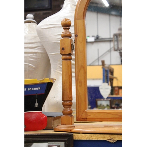 912 - A PINE, SWING DRESSING TABLE MIRROR WITH ARCHED TOP