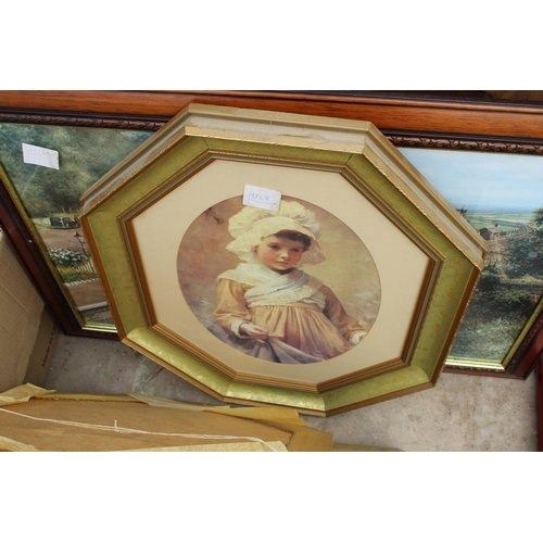 1900 - AN ASSORTMENT OF FRAMED PRINTS AND PICTURES