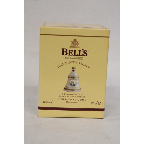 307 - A SEALED BELL'S EXTRA SPECIAL 70 CL OLD SCOTCH WHISKY IN A LIMITED EDITION CHRISTMAS 2003 DECANTER