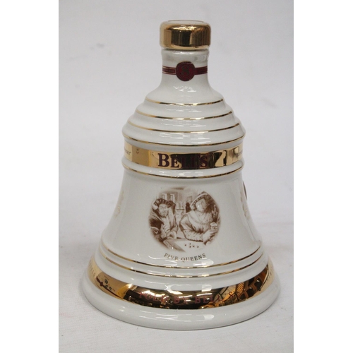 309 - A SEALED BELL'S EXTRA SPECIAL 70 CL OLD SCOTCH WHISKY IN A LIMITED EDITION CHRISTMAS 2007 DECANTER