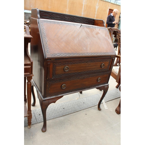 2861 - AN EDWARDIAN MAHOGANY BUREAU WITH GALLERY BACK ON CABRIOLE LEGS