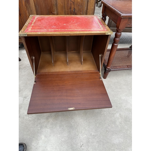 2879 - A LEATHER TOPPED MAHOGANY WINE TABLE, NEST OF TWO TABLES, OCCASIONAL TABLE AND LEATHER TOPPED RECORD... 