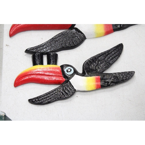 256 - THREE GRADUATED HEAVY CAST GUINNESS TOUCANS - LARGEST 26CM