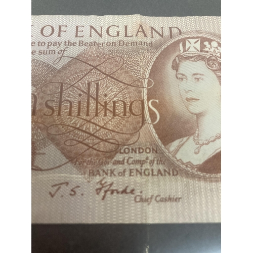 316 - SIX BANK OF ENGLAND ELIZABETH II RED TEN SHILLING BANK NOTES (1966 - 1970) J.S. FFORDE