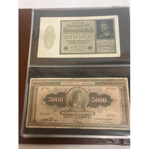 324 - AN INTERESTING FOLDER CONTAINING A RUSSIAN 1912 500 BANKNOTE A PIVOTAL PERIOD IN RUSSIAN HISTORY (19... 