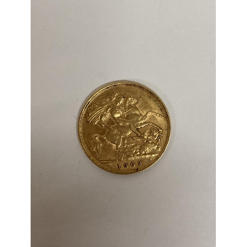 299 - A 1909 GOLD HALF SOVEREIGN COIN