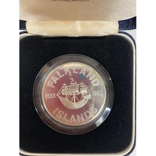 365 - A ROYAL MINT FALKLAND ISLANDS SILVER COIN COMMEMORATING 150TH ANNIVERSARY IN PRESENTATION BOX