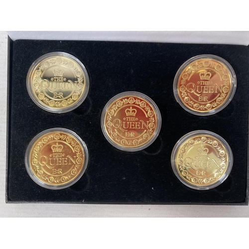 368 - A QUEEN ELIZABETH II COMMEMORATIVE COIN SET WITH COA