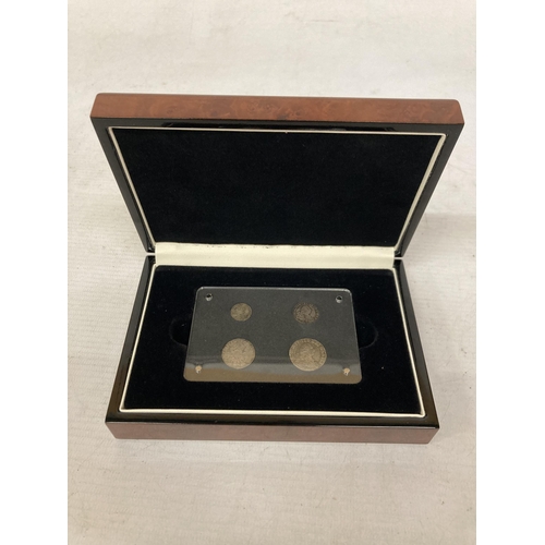 372 - A GEORGE III MAUNDY SET DATED 1800 IN LATER PRESENTATION BOX