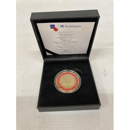 387 - A 2019 WESTMINSTER CUPRO-NICKEL GOLD PLATED FIVE POUND COIN WITH POPPY DESIGN