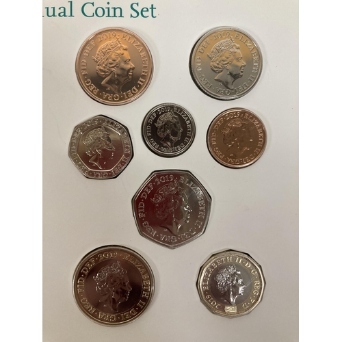 393 - A ROYAL MINT 2019 UNITED KINGDOM BRILLIANT UNCIRCULATED ANNUAL COIN SET