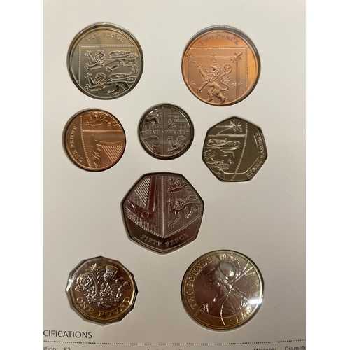 393 - A ROYAL MINT 2019 UNITED KINGDOM BRILLIANT UNCIRCULATED ANNUAL COIN SET