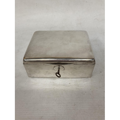 1 - A HALLMARKED BIRMINGHAM 1905 SILVER JEWELLERY BOX WITH KEY GROSS WEIGHT 600G WITH A GREEN SATIN LINI... 