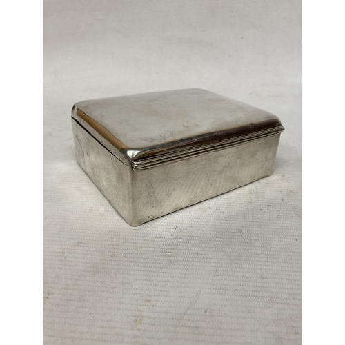 1 - A HALLMARKED BIRMINGHAM 1905 SILVER JEWELLERY BOX WITH KEY GROSS WEIGHT 600G WITH A GREEN SATIN LINI... 