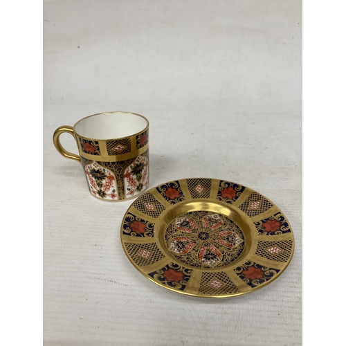 5 - THREE PIECES OF ROYAL CROWN DERBY 1128 BAND IMARI PATTERN, CUP AND SAUCER, POSY TRAY AND pin tray