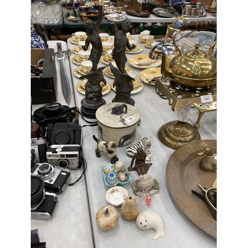 198 - A MIXED LOT TO INCLUDE A PAIR OF SPELTER FIGURES, BOTH A/F, ANIMAL FIGURES, A STONEWARE POT WITH ZEB... 