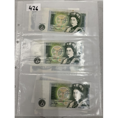 426 - A QUANTITY OF ONE POUND NOTES (18 IN TOTAL) 7 SIGNED BY PAGE (1970 - 1980) AND 11 SIGNED BY D SOMERS... 