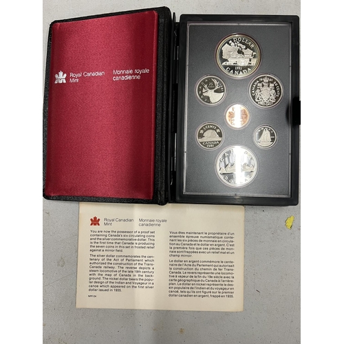 454 - A CANADA 1981 COIN YEAR SET. BOXED WITH COA