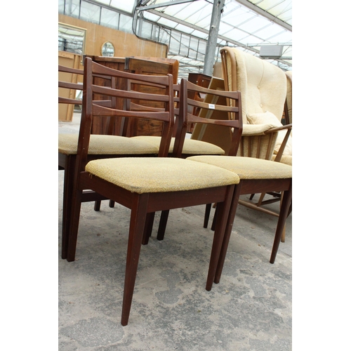 2809 - A SET OF FOUR RETRO TEAK DINING CHAIRS WITH LADDER-BACKS