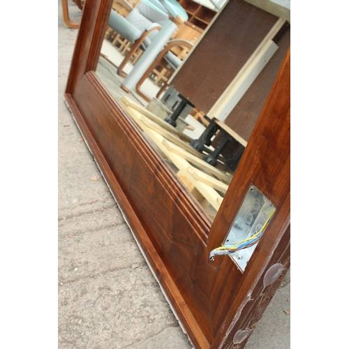 2814 - A BATHROOM VANITY UNIT BY CLIVE CHRISTIAN WITH MIRRORED BACK, ASHTON AND BENTLEY RAISED SINK, FOUR D... 