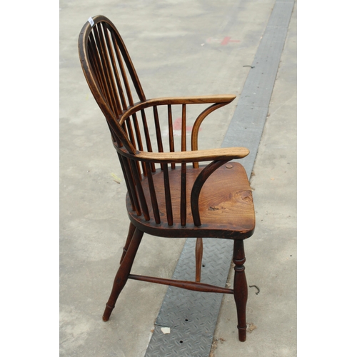 2851 - A 19TH CENTURY ELM HIGH BACK WINDSOR CHAIR WITH SPINDLE BACK AND SWEPT ARMS