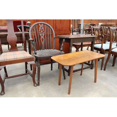 2864 - AN OAK OCCASIONAL TABLE, WHEEL BACK CARVER CHAIR, QUEEN ANNE STYLE DINING CHAIR AND A COFFEE TABLE