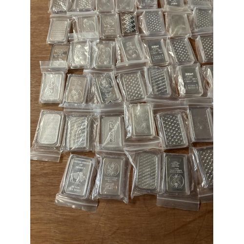 456A - A LARGE QUANTITY OF REPLICA SILVER INGOTS (APPROX 78)