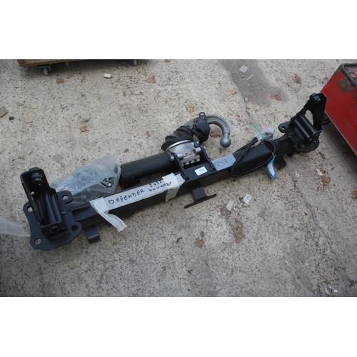 30 - GENUINE LAND ROVER TOW BAR 2022 ONWARDS EX DISPLAY  + VAT