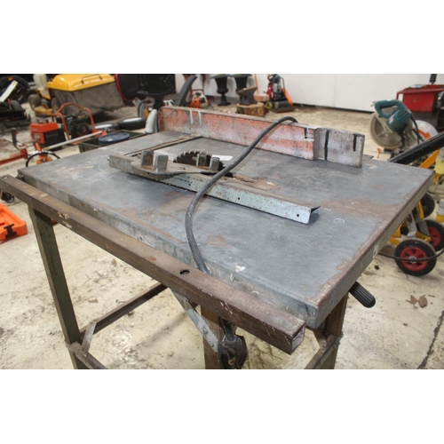 101 - A TABLE SAW NO VAT