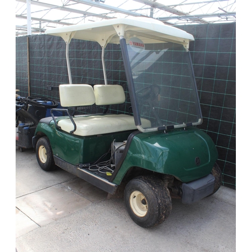 118 - ELECTRIC GOLF BUGGY AND CHARGER (NOT IN WORKING ORDER)  NO VAT