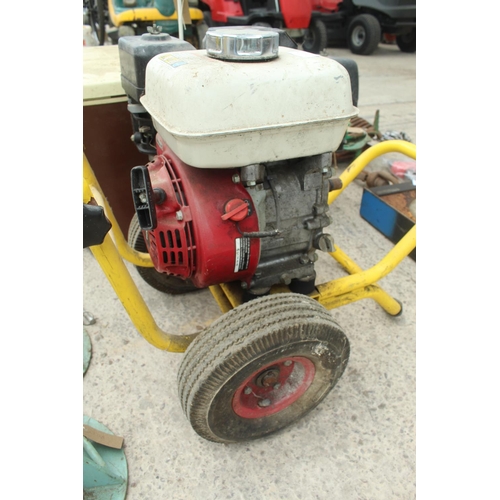 1412 - HONDA ENGINE ON FRAME  NO  VAT