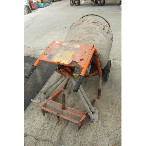 1 - BELLE CEMENT MIXER AND STAND IN WORKING ORDER +  VAT