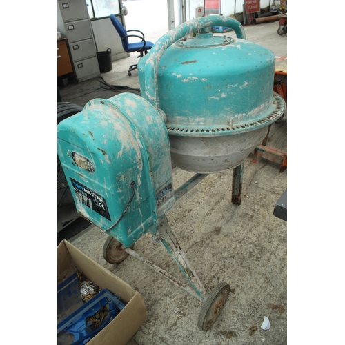 2 - TOOLMASTER CEMENT MIXER  IN WORKING ORDER+  VAT