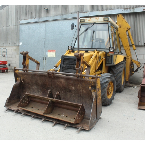 1988 JCB 3CX 4WD GREY CAB, WITH FORKS, DIGGING & DITCHING BUCKETS
