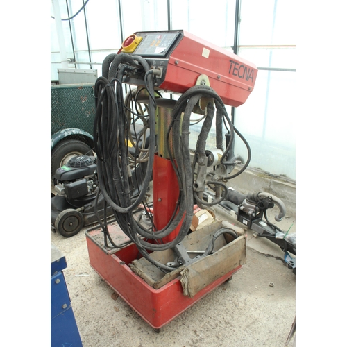 29 - TECNA  WELDER NO VAT