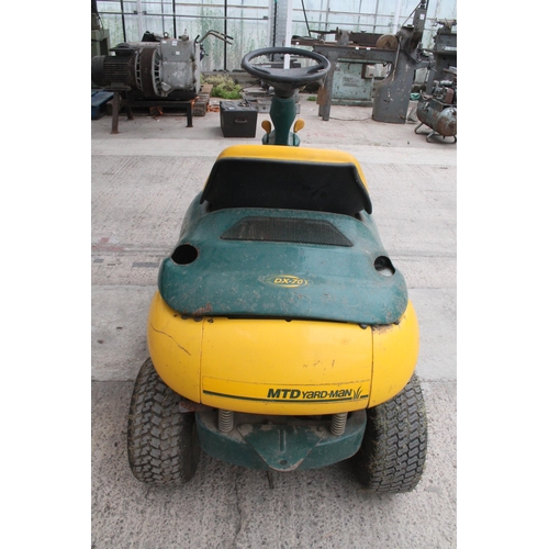 100 - MTD YARD-MAN DX -70 RIDE ON MOWER IN WORKING ORDER NO VAT