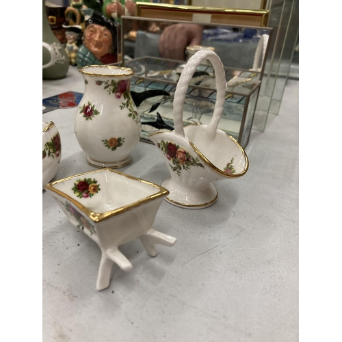 178 - FOUR SMALL PIECES OF ROYAL ALBERT 'OLD COUNTRY ROSES' TO INCLUDE A SWAN, WHEELBARROW, BASKET BOWL AN... 