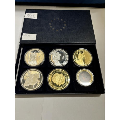 579A - SIX BOXED COMMEMORATIVE COINS TO INCLUDE DIAMOND JUBILEE, BANK NOTE AND KINGS AND QUEENS OF BRITAIN