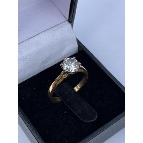 601 - A 1.27 CARAT BRILLIANT CUT DIAMOND SOLITAIRE RING ON A HALLMARKED BIRMINGHAM 18 CARAT GOLD SHANK, DI... 