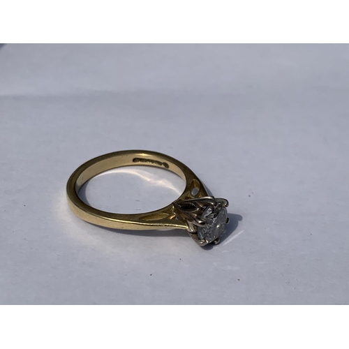 601 - A 1.27 CARAT BRILLIANT CUT DIAMOND SOLITAIRE RING ON A HALLMARKED BIRMINGHAM 18 CARAT GOLD SHANK, DI... 