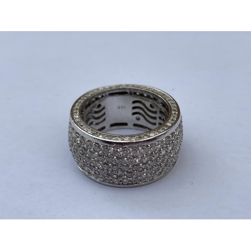 615 - A 14CT WHITE GOLD RING WITH 5.27CT TOTAL DIAMOND WEIGHT SIZE: N GROSS WEIGHT:10.7G