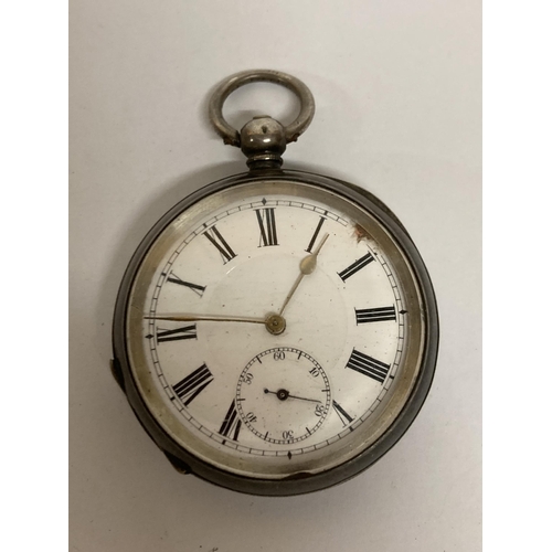 638 - A HALLMARKED SILVER GENTS OPEN FACED KEY WOUND POCKET WATCH. WEIGHT 110 GRAMS