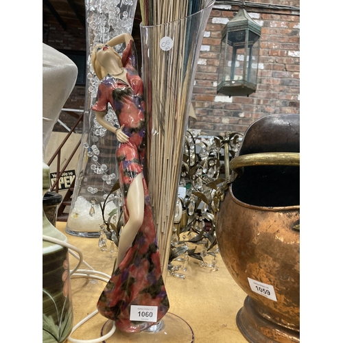 1060 - A LARGE DESIGNER LADY AND GLASS VASE, HEIGHT 59CM