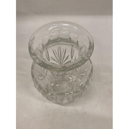 1068 - A WATERFORD CRYSTAL VASE, HEIGHT 20CM