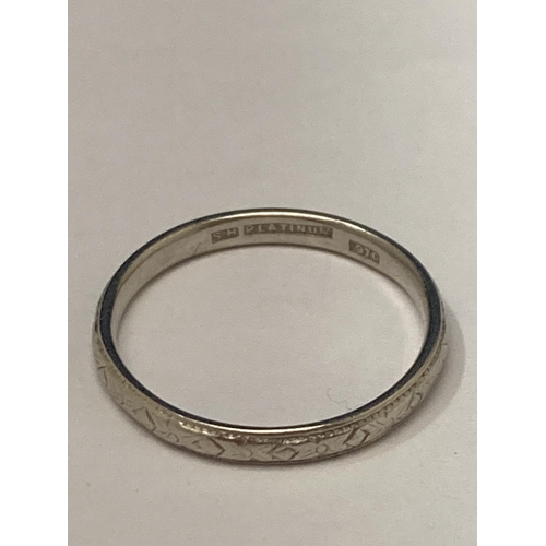 508 - A MARKED PLATINUM WEDDING BAND SIZE M/N GROSS WEIGHT 2.81 GRAMS